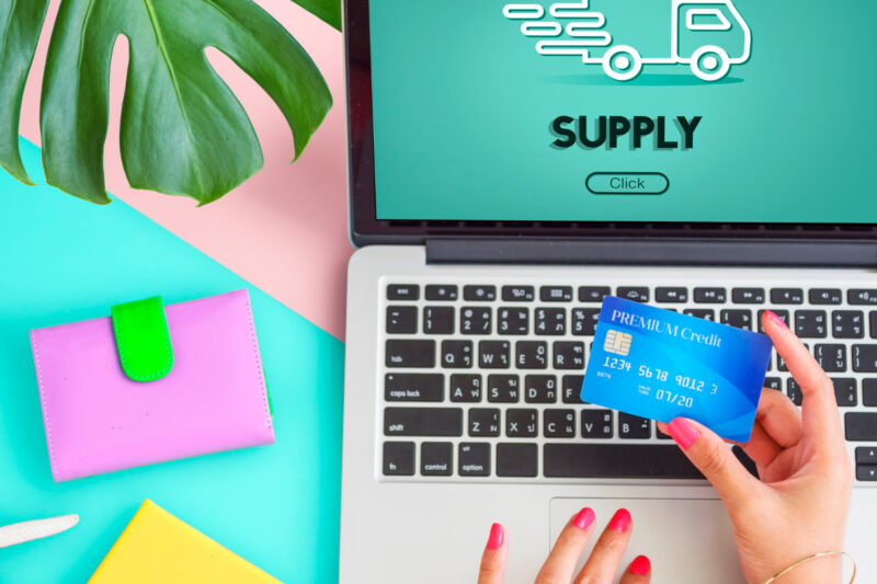Best Dropshipping Suppliers for Beginners That Ship Fast in 2026